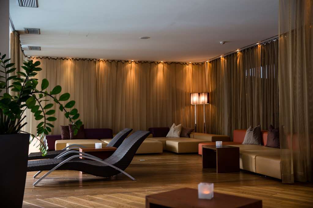 Falkensteiner Hotel & Spa Carinzia Superior Tröpolach Интериор снимка